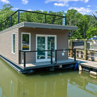 Hank's 40' Luxury Houseboat - Your Floating Oasis