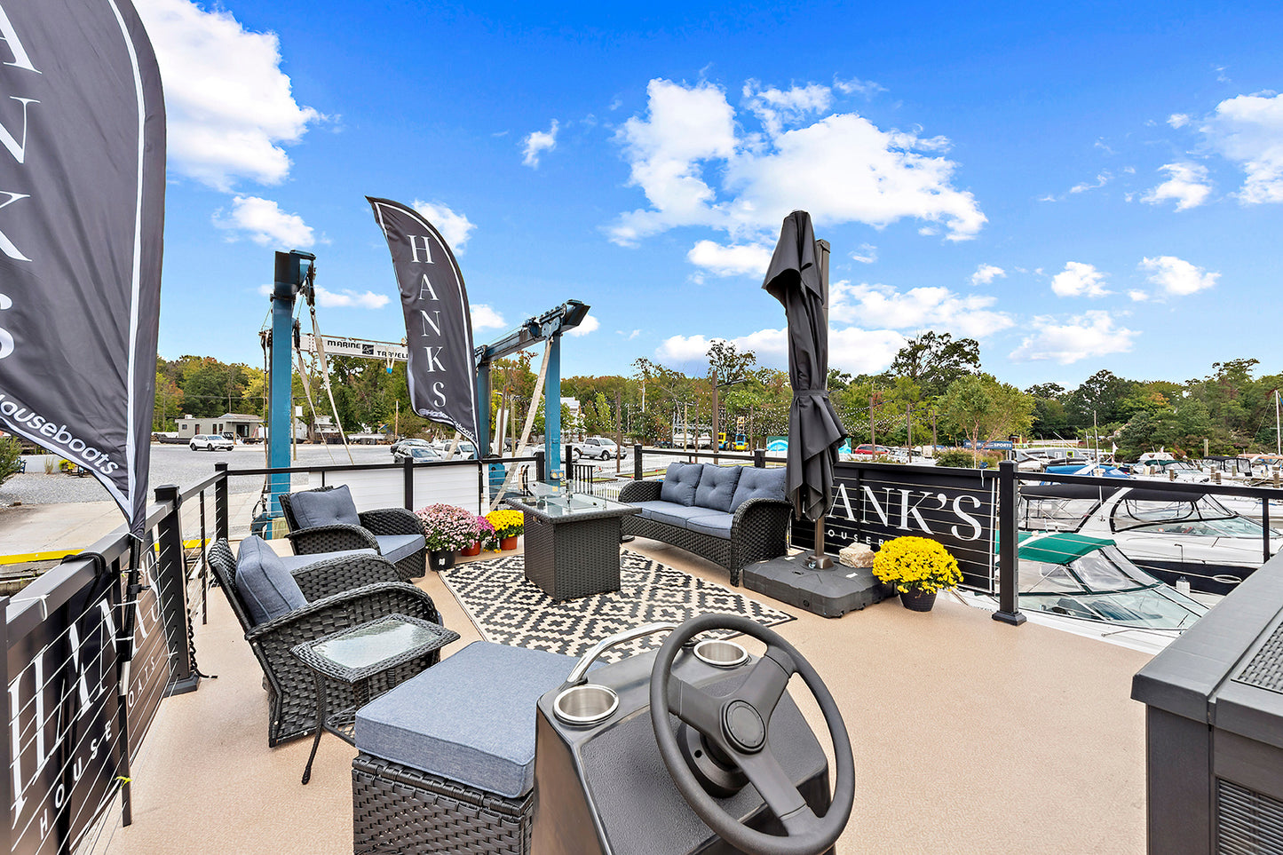 Hank’s 26' Custom Bungalow 'Lil Red'